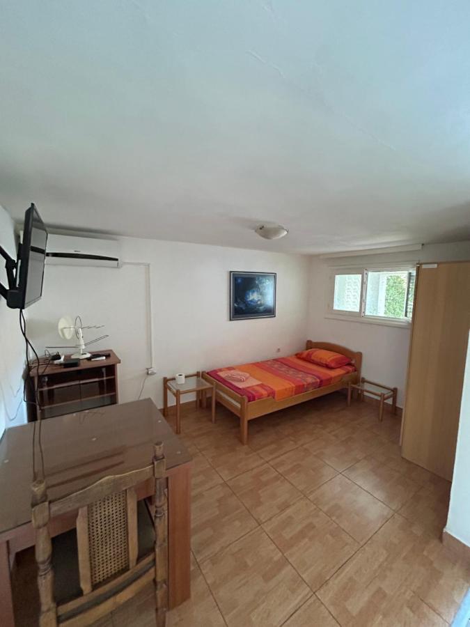 Apartments Jankovic Подгорица Экстерьер фото