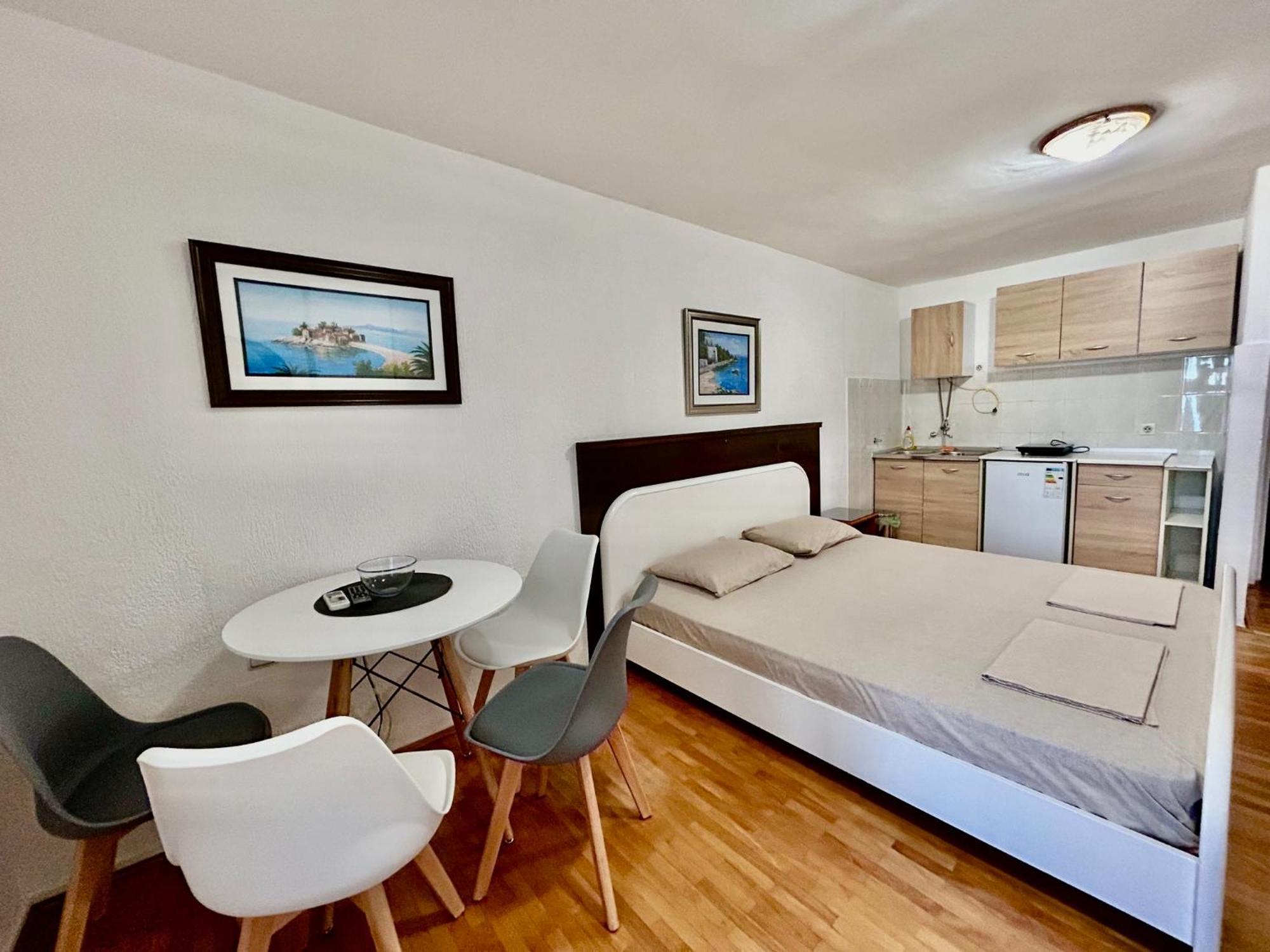 Apartments Jankovic Подгорица Экстерьер фото