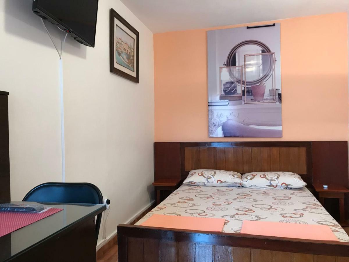 Apartments Jankovic Подгорица Экстерьер фото