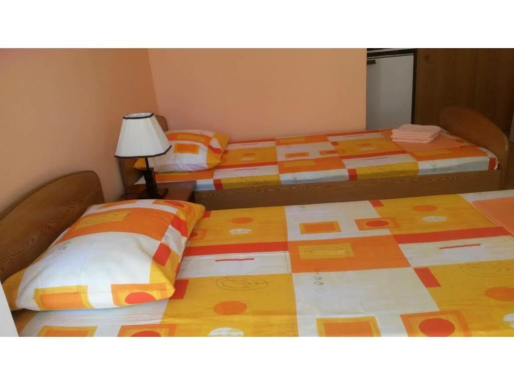 Apartments Jankovic Подгорица Экстерьер фото